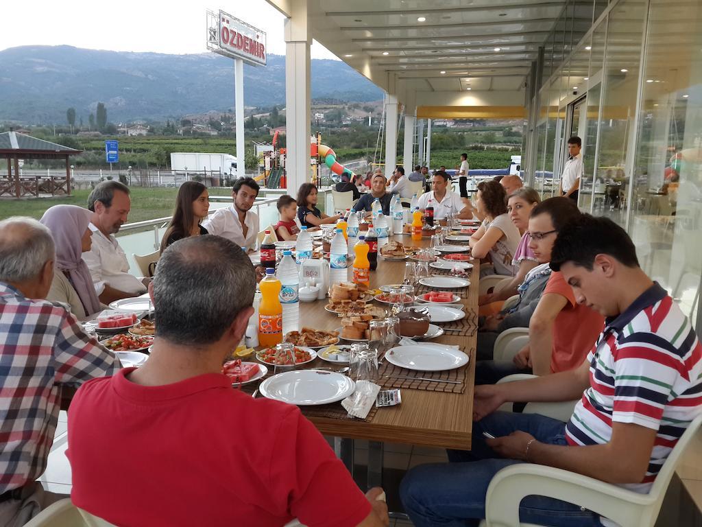 Ozdemir Hotel Pamukova エクステリア 写真